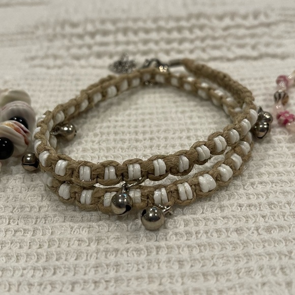 Handmade Shell Hand/Ankle Bracelets - Picture 3 of 4